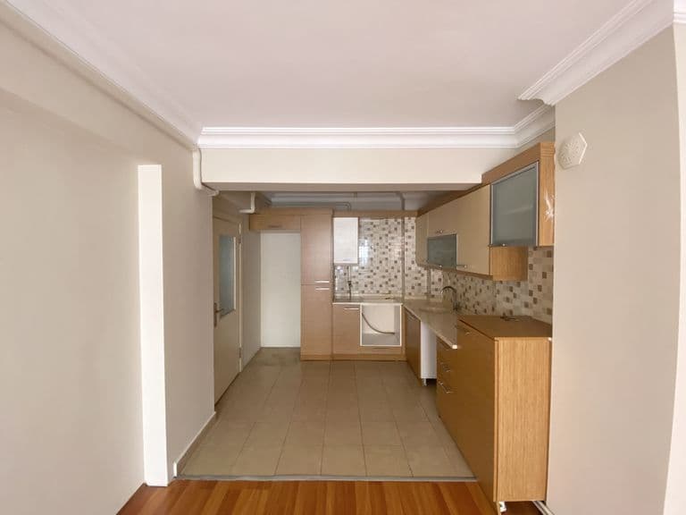 DORA'DAN GAZİLER MAHALLESİNDE GENİŞ VE FERAH 3+1 KİRALIK DAİRE !