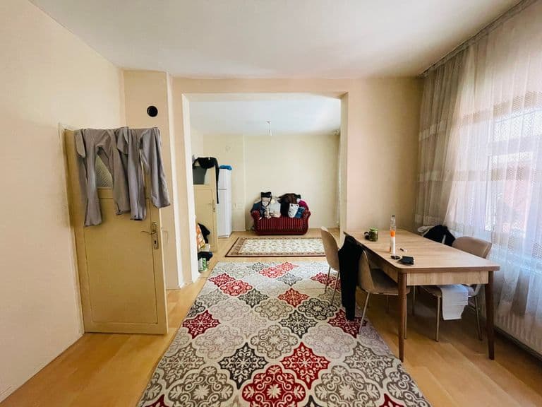 DORA'DAN UYGUN FİYAT GARANTİSİ MERKEZİ KONUM SATILIK 2+1 DAİRE