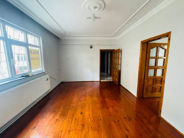 DORADAN HASANBEY CADDESİNDE 2+1 KİRALIK DAİRE