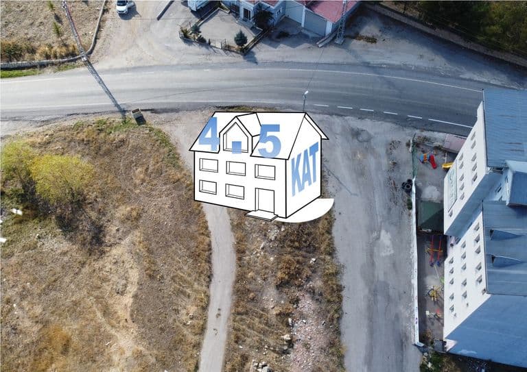 DORA’DAN ŞEHRİN EN DEĞERLİ NOKTASINDA YATIRIMLIK KÖŞE PARSEL