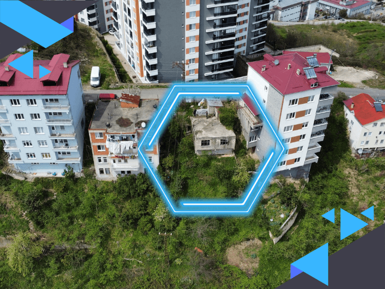 DORA GÜVENCESİYLE TEYYAREDÜZÜ MAHALLESİNDE 315 m² SATILIK ARSA!