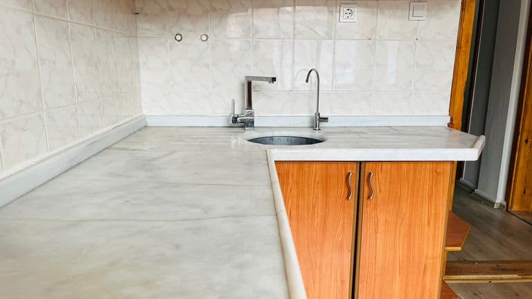 MERKEZİ KONUMDA 3+1 ŞEHİR MANZARALI DAİRE