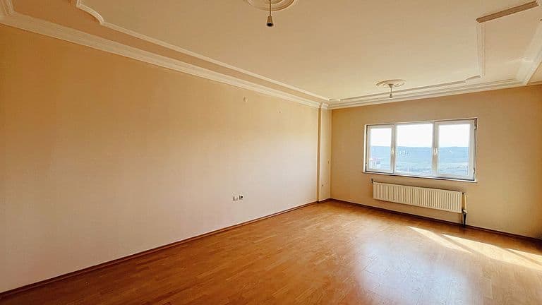 ÖĞRETMEN TOKİLERİNDE GÜNEY CEPHE 3+1 KİRALIK DAİRE