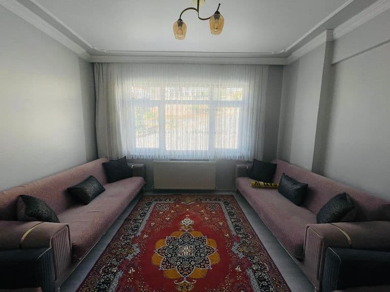 DORADAN ARA KATTA MERKEZİ KONUMDA 2+1 SATILIK DAİRE