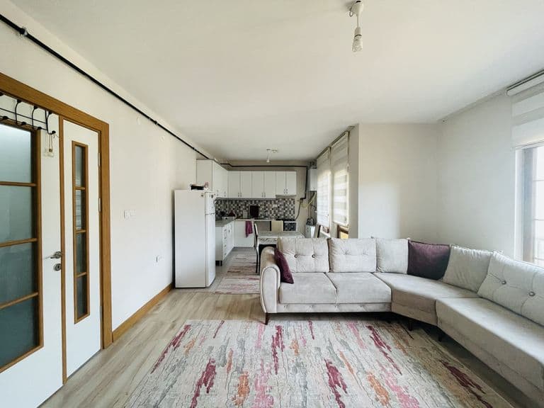 DORADAN ÇAMLICA TOKİLERDE ŞEHİR MANZARALI 1+1 EŞYALI DAİRE