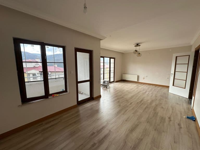 DORA'DAN ÇAMLICA TOKİ'DE MUHTEŞEM ŞEHİR MANZARALI 3+1 KİRALIK DAİRE