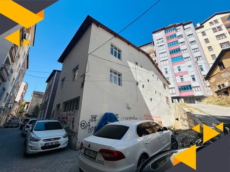 DORADAN HASANBEY CADDESİNDE 2+1 KİRALIK DAİRE