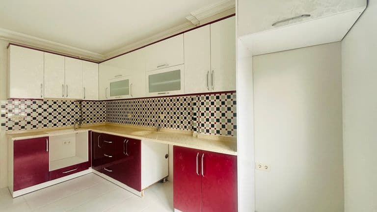ŞİNGAH MAHALLESİNDE FERAH VE GENİŞ 3+1 KİRALIK DAİRE
