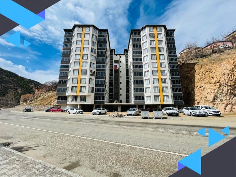 DORA'DAN ŞEHRİN GÖZDE NOKTASINDA SATILIK 3+1 DAİRE