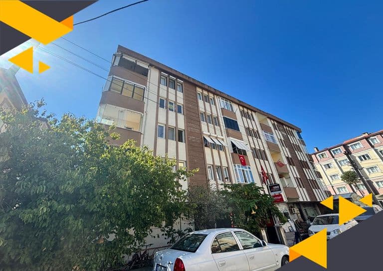 ÇİFTLİKKÖY’DE DENİZ MANZARALI, FERAH 2+1 KİRALIK DAİRE