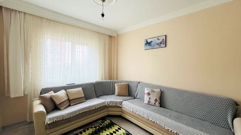 DORA - ÖĞRETMEN TOKİDE ARA KAT, GÜNEY CEPHE SATILIK 3+1 DAİRE