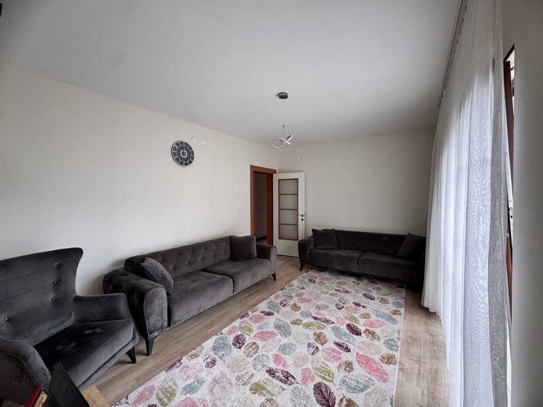 ÇAMLICA TOKİDE DEĞERİYLE ÖNE ÇIKAN ARA KAT 2+1 SATILIK DAİRE