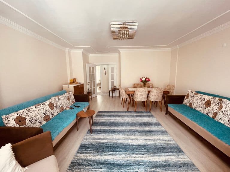 OTOBÜS KAPINIZDA İHTİYAÇLAR ELİNİZİN ALTINDA SATILIK 3+1 DAİRE