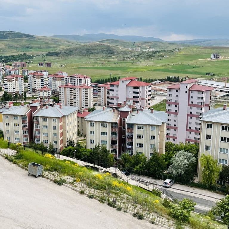 KAZANÇLI GELECEĞİN ANAHTARI: TOKİ'DE KİRALIK DÜKKAN