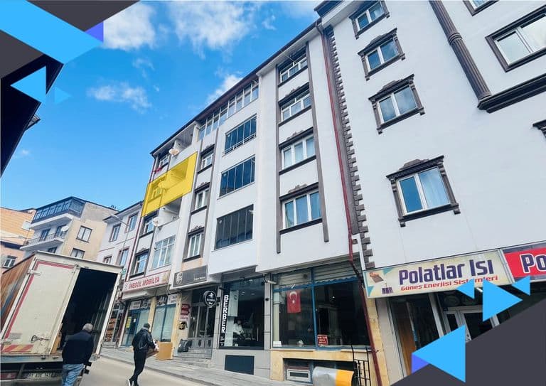 DORA - ŞEHİR MERKEZİNDE İŞLEK CADDE ÜZERİNDE SATILIK DAİRE