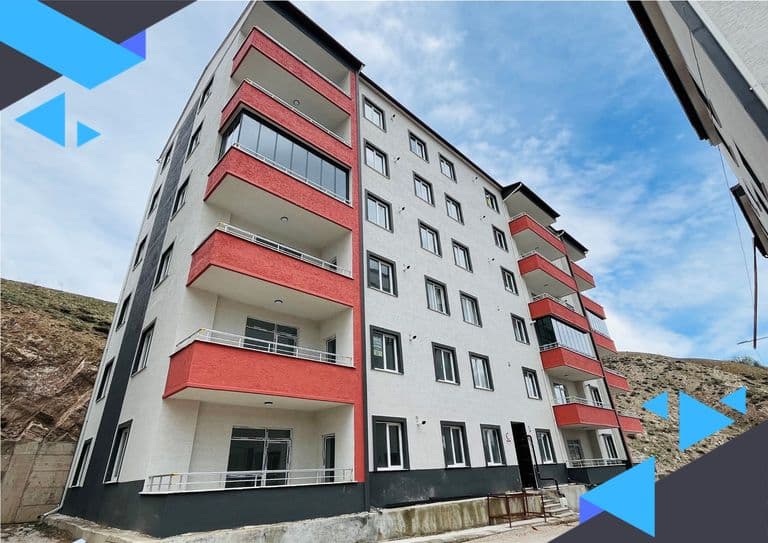 GÜNEY CEPHE, ARA KAT, ŞEHİR PARKI MANZARALI SATILIK DAİRE