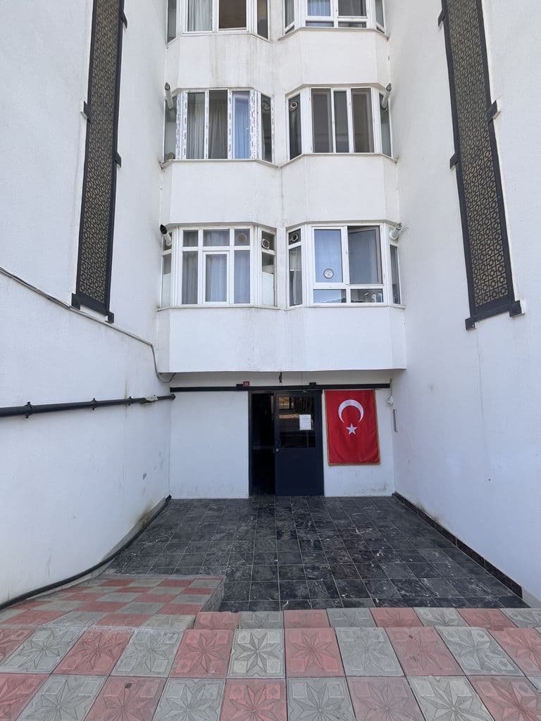 ÜNİVERSİTE'NİN TAM KARŞISINDAN MUHTEŞEM MANZARALI 3+1 DAİRE