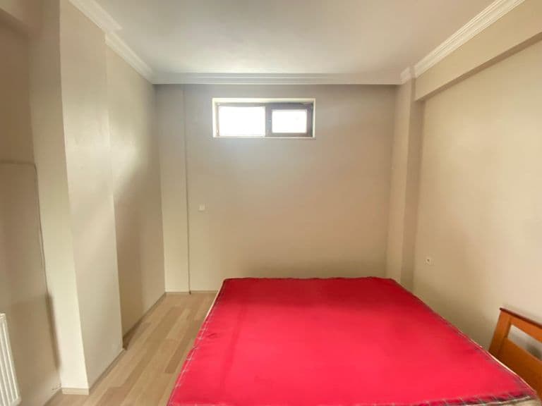 DORA - HUZURLU LOKASYONDA GENİŞ VE KULLANIŞLI 2+1 KİRALIK DAİRE