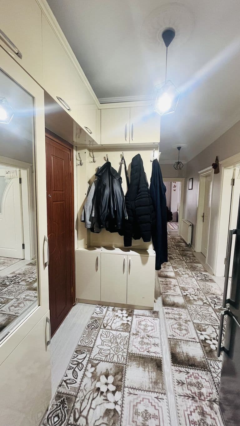 ŞİNGHAH’TA ARKA BAHÇELİ, AYDINLIK VE KULLANIŞLI 2+1 FIRSAT DAİRE