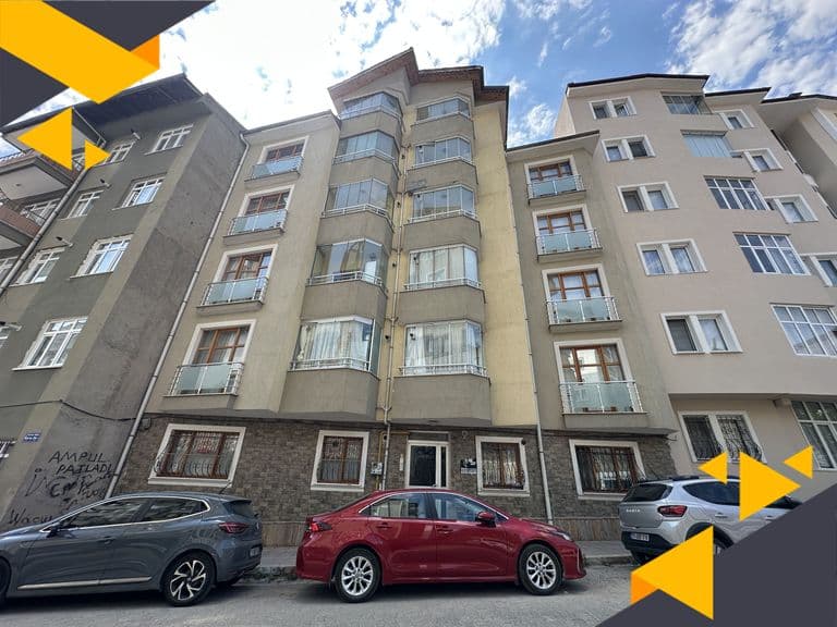 DORA'DAN BOZKIR APARTMANI'NDA KİRALIK 5+1 DUBLEKS DAİRE