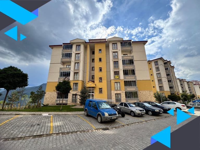 GÜNEY CEPHE 1+1 ÇAMLICA TOKİDE ÖNÜ AÇIK SATILIK DAİRE