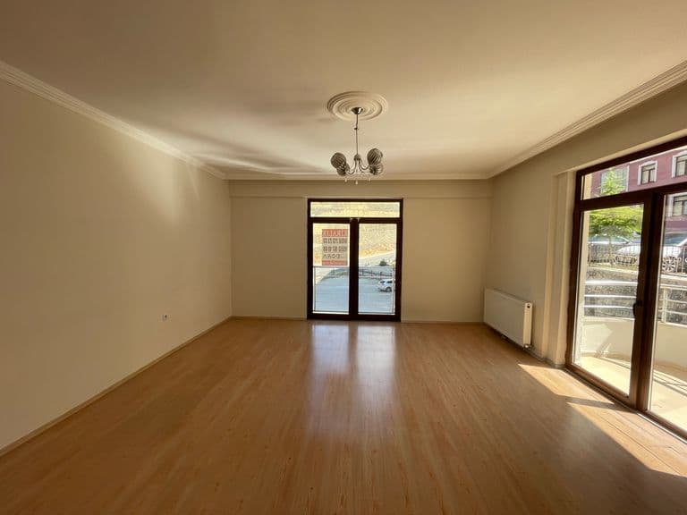 DORADAN 112 VE AFAD 'A YÜRÜME MESAFESİNDE 3+1 KİRALIK DAİRE