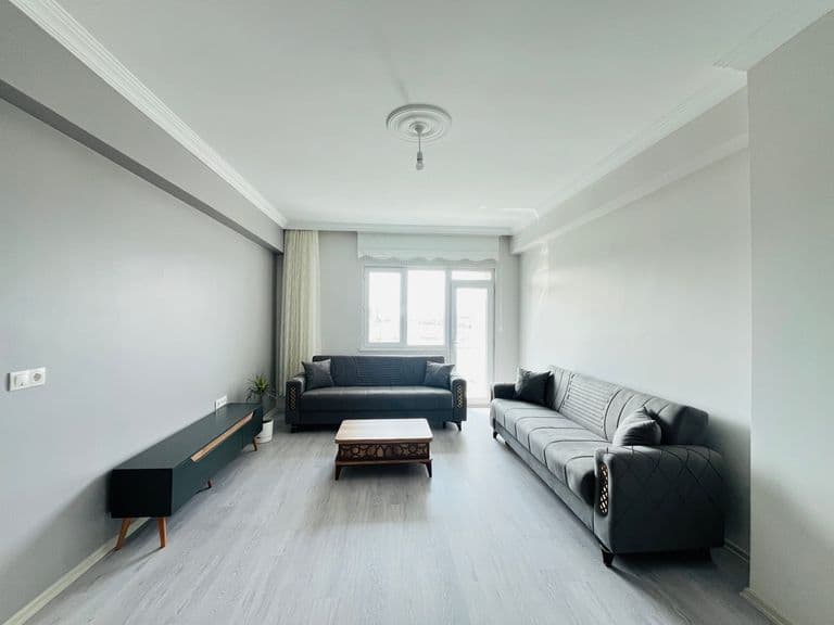 BAYBURT ÜNİVERSİTESİ’NİN TAM KARŞISINDA 1+1 FUL EŞYALI KONSEPT KİRALIK DAİRE