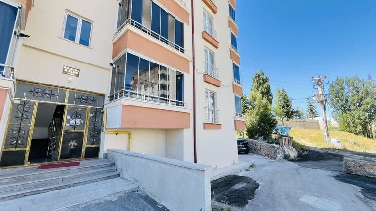 MERKEZİ KONUMDA 110 M² TİCARİ DEPO FIRSATI – ESENTEPE
