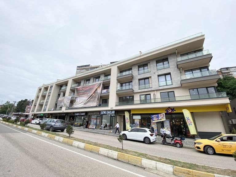DORA'DAN AKSU PLAZADA 1+1 EŞYALI KİRALIK DAİRE