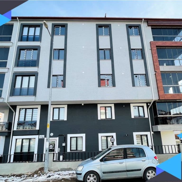 ŞİNGAH MAHALLESİNDE YATIRIMLIK FULL EŞYALI 2+1 SATILIK DAİRE