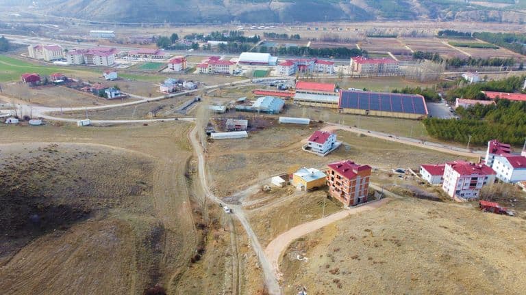 ERENLİ' DE 505 M² SATILIK KÖŞE PARSEL ARSA