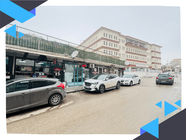 DORA - ŞEHİR MERKEZİNDE İŞLEK LOKASYONDA FIRSAT İŞ YERİ