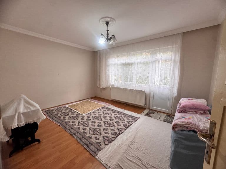 MÜSTAKİL APARTMANDA 3+1 + 1+1 BAHÇELİ SATILIK DAİRELER