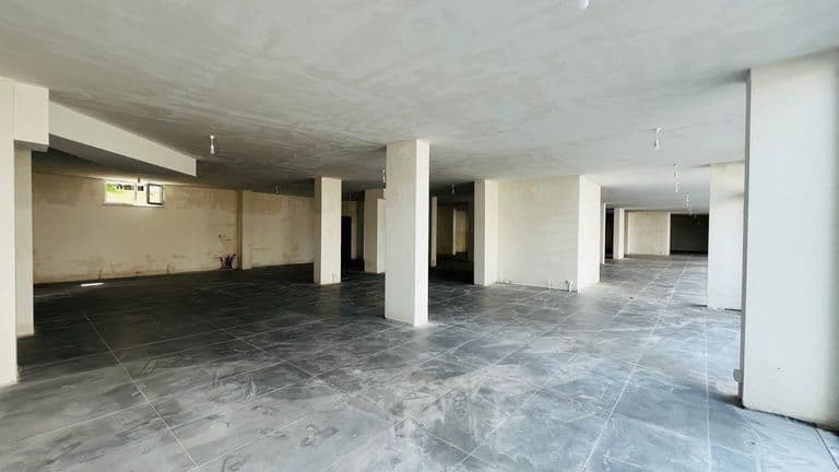 ESENTEPE MAHALLESİNDE KİRALIK 540 M² DÜKKAN