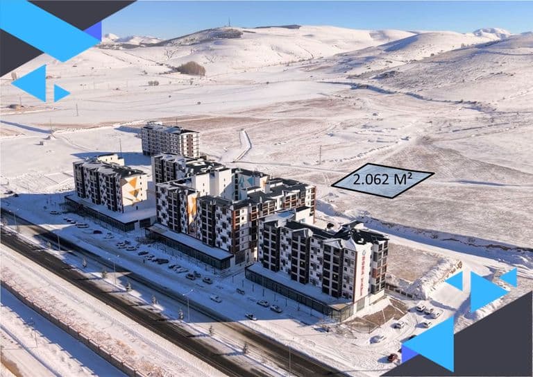 DORA - YENİ KENTTE TİCARİ + KONUT İMARLI 2062 M² SATILIK ARSA