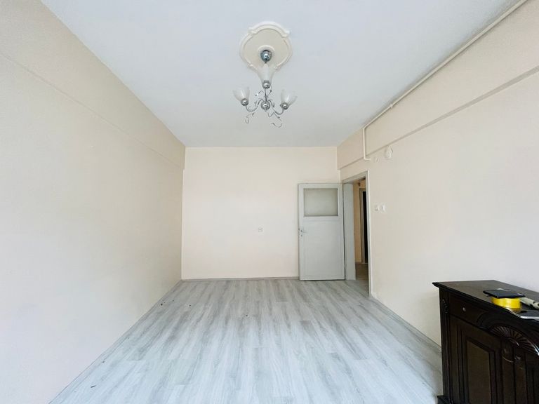 ÇARŞI MERKEZİNDE FERAH, ULAŞIMI KOLAY, PRESTİJLİ 3+1 KİRALIK DAİRE