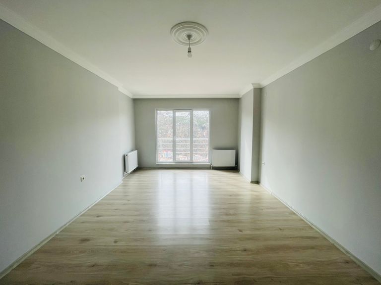 ŞEHRİN MANZARALI KÖŞESİNDEN SATILIK 3+1 DAİRE