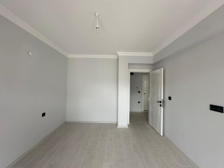 DORA GÜVENCESİYLE ÇITLAKKALE MAHALLESİNDE SATILIK 2+1!