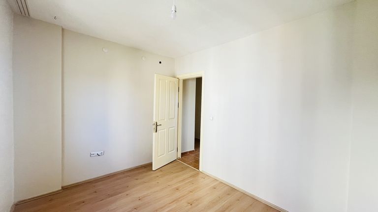 YENİ ÖĞRETMEN TOKİLERİNDE GÜNEY-DOĞU CEPELİ SATILIK DAİRE