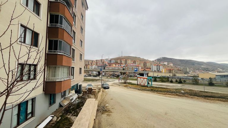 DORA - YENİ HASTANE YANINDA KAÇIRILMAYACAK SATILIK FIRSAT DAİRE