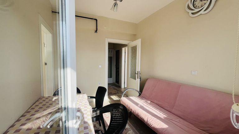 EŞYALI 1+1 GÜNEY CEPHE KİRALIK DAİRE