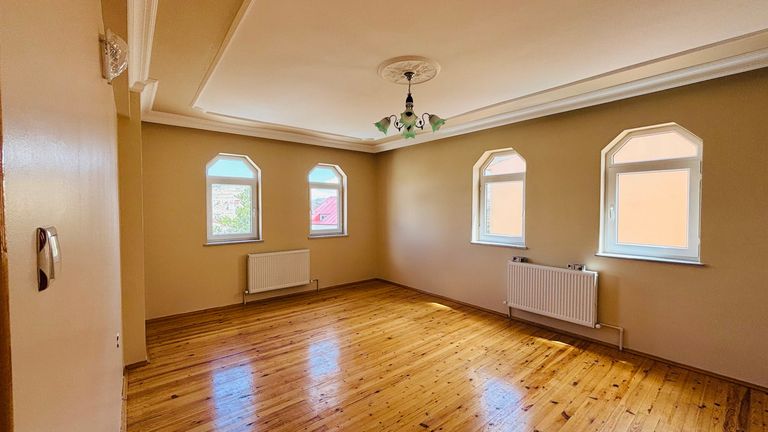 DORA - ESENTEPE MAHALLESİ 3+1 AİLE APARTMANI