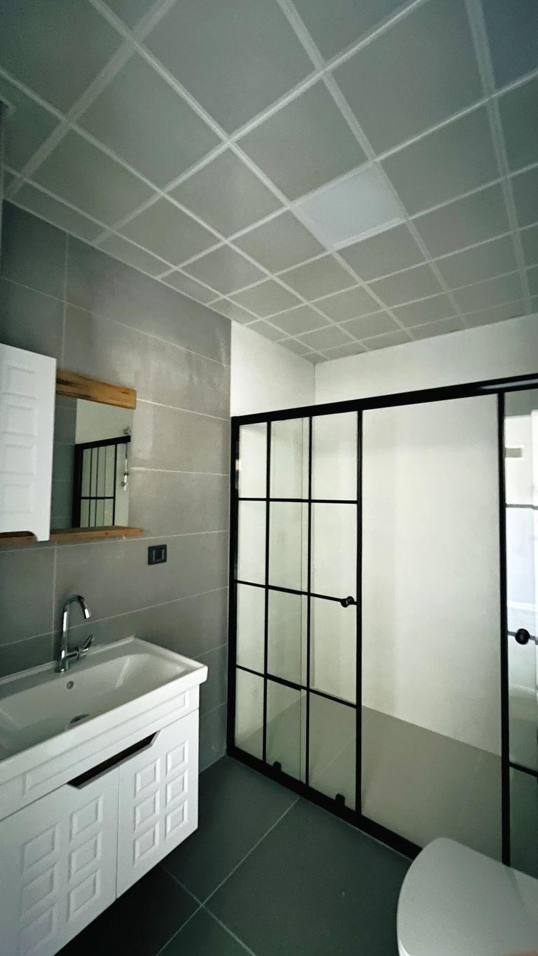 DORA -YENİKENT DE MODERN VE FULL SIFIR EŞYALI 2+1 KİRALIK DAİRE