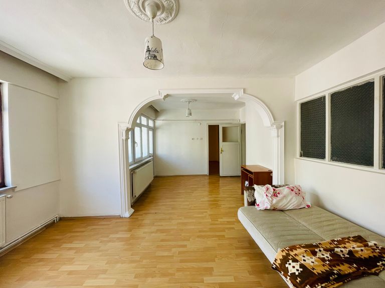 GÜMÜŞHANE MERKEZDE, PRESTİJLİ KONUMDA 2+1 KİRALIK DAİRE