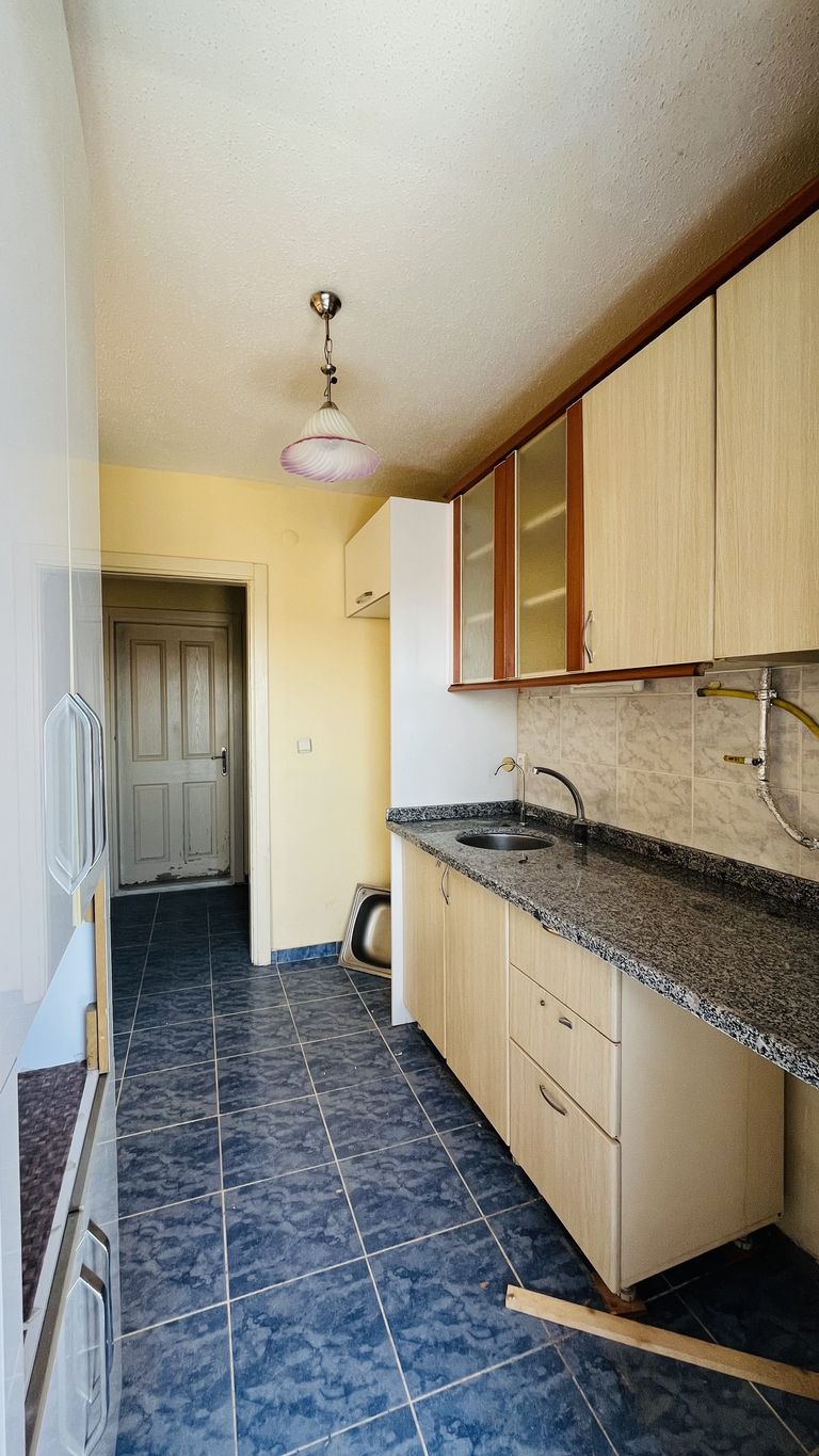ÖĞRETMEN TOKİDE ARA KAT, GÜNEY CEPHE SATILIK 2+1 DAİRE