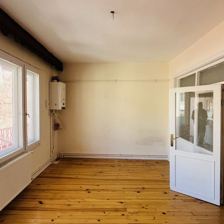 MERKEZİ KONUMDA, FERAH VE KULLANIŞLI 2+1 DAİRE KİRALIK!