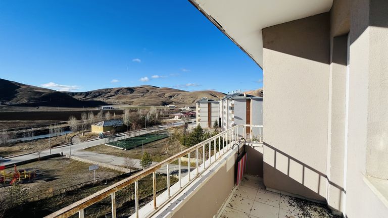 DORA - KALEARDI MAHALLESİNDE FIYAT PERFORMANS İÇİN FIRSAT DAİRE
