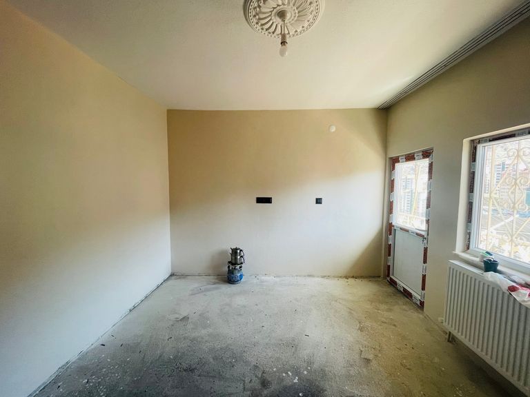 DORA'DAN ŞEHRİN GÜRÜLTÜSÜNDEN UZAK SATILIK 2+1 DAİRE