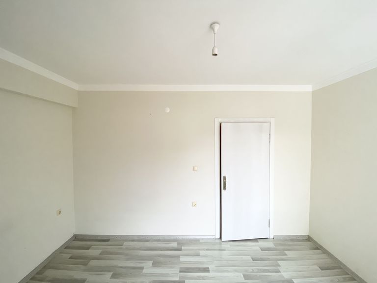 DORA'DAN TEYYAREDÜZÜ MAHALLESİNDE GENİŞ 2+1 KİRALIK DAİRE!