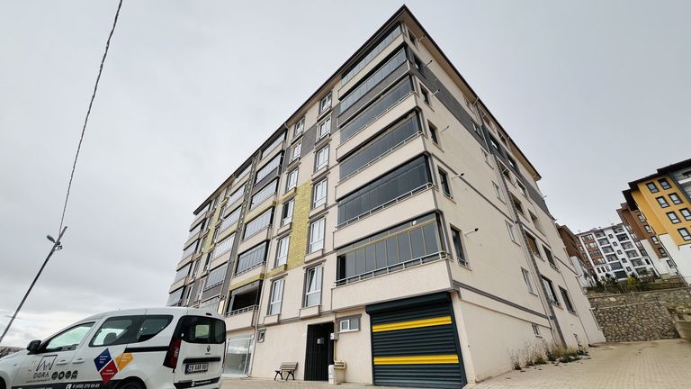 ÜSTÜN MALZEME KALİTESİ KULLANIŞLI ALANLARI İLE FIRSAT DAİRE